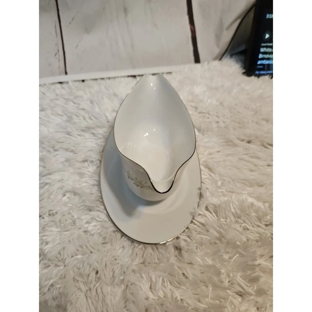 Grace Rhapsody Gravy Boat With Attached Underplate Floral Fine China Japan Serve